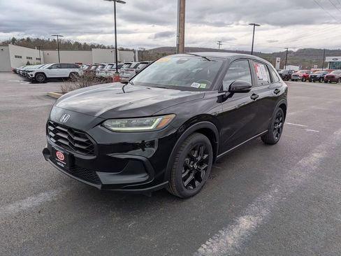 Used 2024 Honda HR-V Sport image 8