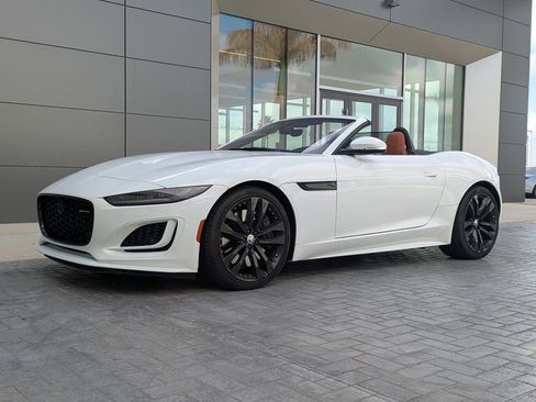 Used 2024 Jaguar F-TYPE R-Dynamic image 2