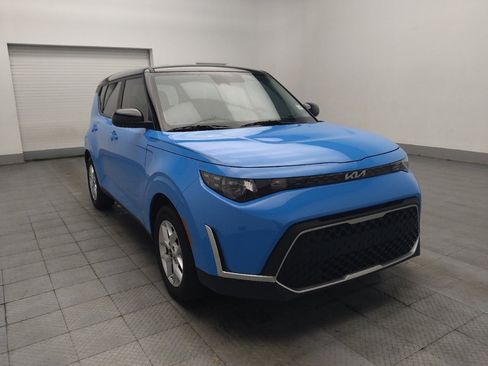 Used 2025 Kia Soul S image 13