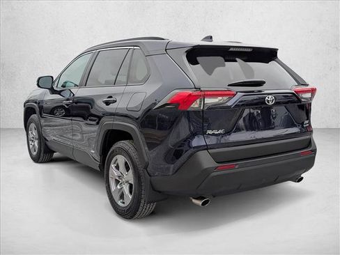 Used 2025 Toyota RAV4 XLE image 8