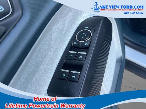 New 2025 Ford Maverick XLT image 19