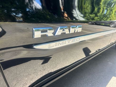 Used 2024 RAM 1500 Limited AWD/4WD image 32
