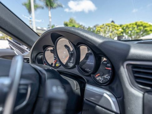 Used 2015 Porsche 911 Carrera RWD image 32