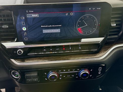 Used 2022 GMC Sierra 1500 Elevation w/ X31 Off-Road Package image 18