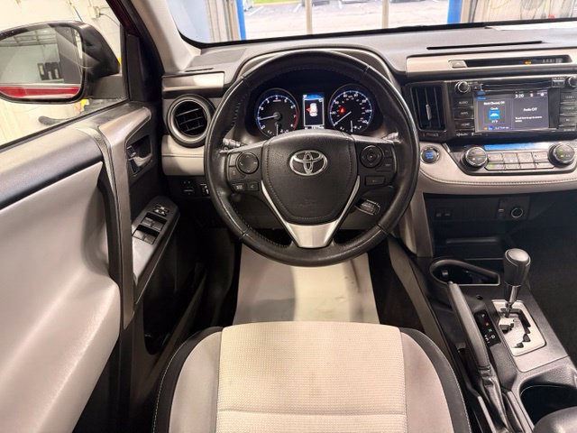 Used 2018 Toyota RAV4 XLE w/ Plus Extra Value Package FWD image 19