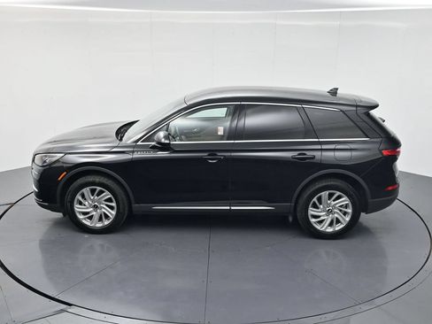 Used 2025 Lincoln Corsair AWD image 43