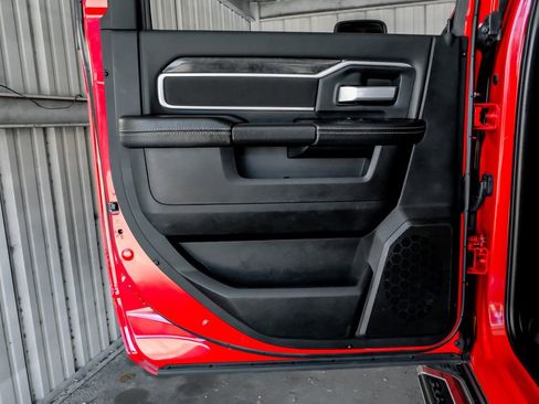 Used 2024 RAM 2500 Big Horn w/ Sport Appearance Package image 47