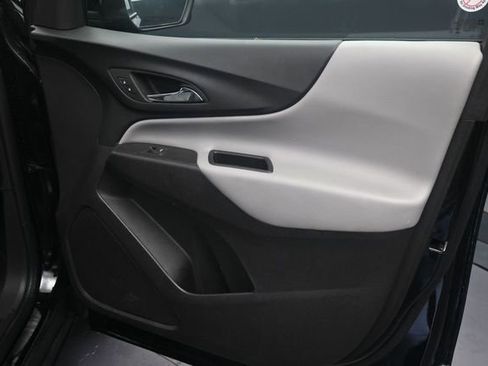 Used 2024 Chevrolet Equinox LT AWD/4WD image 19