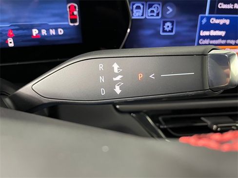 New 2026 Chevrolet Equinox EV RS image 9