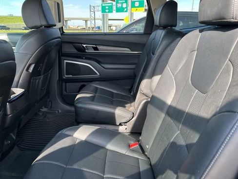 Used 2022 Kia Telluride EX w/ EX Premium Package AWD/4WD image 41