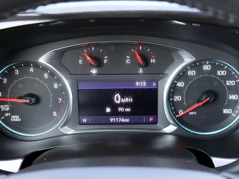 Used 2021 Chevrolet Traverse LT FWD image 26