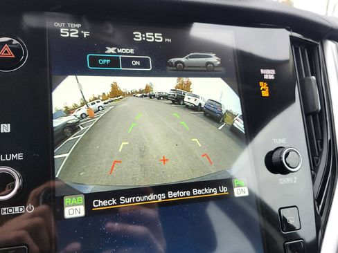 Used 2025 Subaru Outback Limited XT image 4