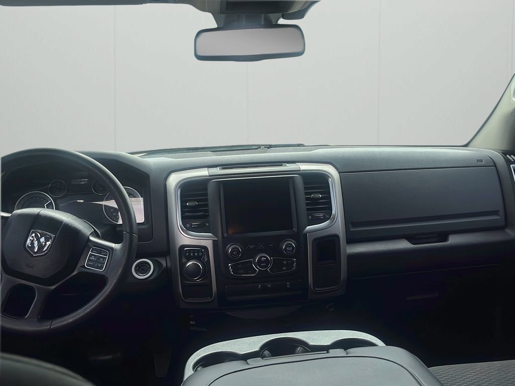 Used 2019 RAM 1500 Warlock RWD image 11