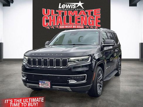 Used 2022 Jeep Wagoneer Series III w/ Convenience Group I image 1