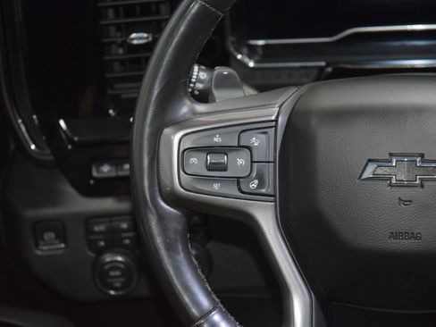 Used 2022 Chevrolet Silverado 1500 ZR2 w/ Technology Package AWD/4WD image 39