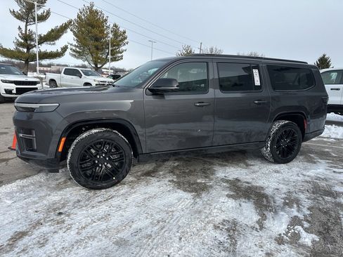 New 2026 Jeep Grand Wagoneer L Limited image 16