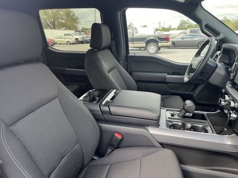 New 2025 Ford F150 XLT w/ Equipment Group 302A MID image 34