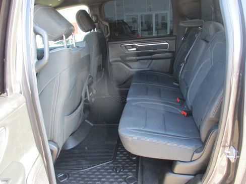 Used 2019 RAM 1500 Big Horn AWD/4WD image 6