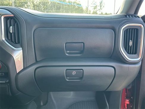 Certified 2021 Chevrolet Silverado 1500 RST image 27