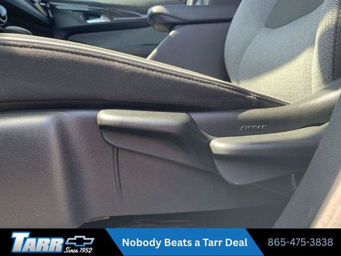 Used 2025 Chevrolet TrailBlazer LT AWD/4WD image 14