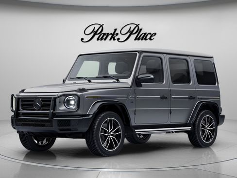Used 2021 Mercedes-Benz G 550 image 2