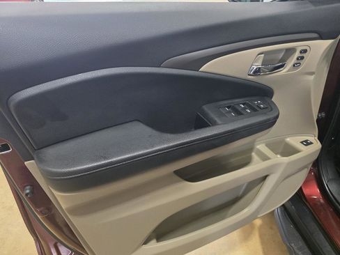 Used 2022 Honda Pilot Special Edition image 13