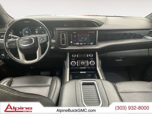Used 2022 GMC Yukon Denali AWD/4WD image 10