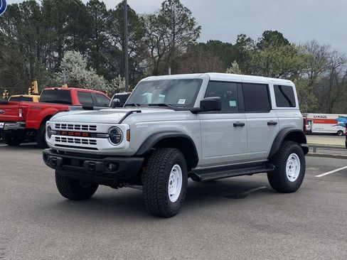 New 2026 Ford Bronco Heritage Edition AWD/4WD image 7