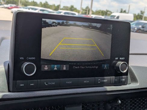 Used 2023 Honda CR-V EX image 27
