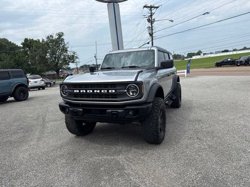 Used 2024 Ford Bronco Black Diamond AWD/4WD image 5