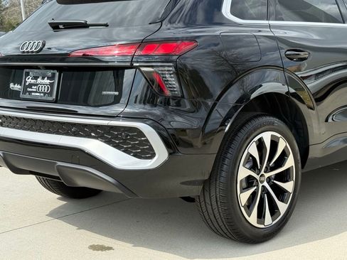 New 2026 Audi Q3 quattro 2.0T image 16