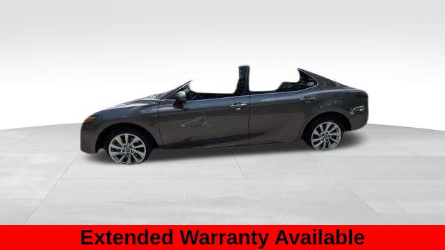 Used 2023 Toyota Camry LE FWD image 3
