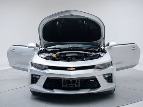 Used 2017 Chevrolet Camaro SS RWD image 16