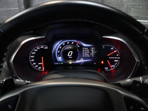 Used 2019 Chevrolet Corvette Stingray Coupe image 56