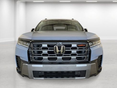 New 2026 Honda Pilot TrailSport image 10