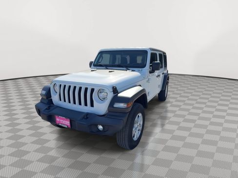 Used 2020 Jeep Wrangler Unlimited Sport S AWD/4WD image 3