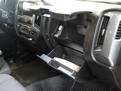 Used 2018 Chevrolet Silverado 1500 LT w/ All Star Edition AWD/4WD image 26