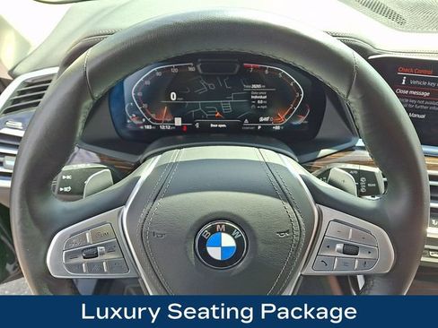 Used 2020 BMW X7 xDrive40i w/ Premium Package AWD/4WD image 4