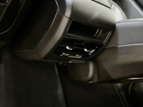 Used 2023 Jeep Grand Cherokee Altitude image 28