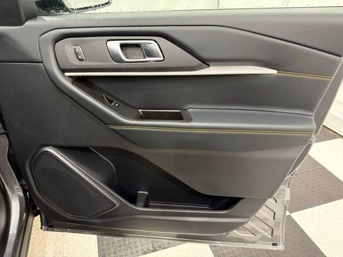 New 2026 Ford Explorer Tremor w/ Tremor Convenience Package image 22