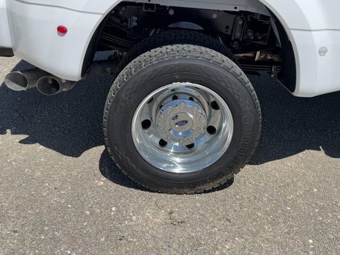 New 2026 Ford F450 4x4 Regular Cab Super Duty image 4