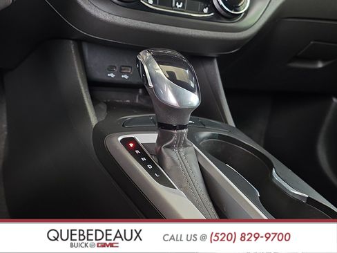 Used 2025 Buick Envista Preferred w/ Convenience I Package FWD image 20