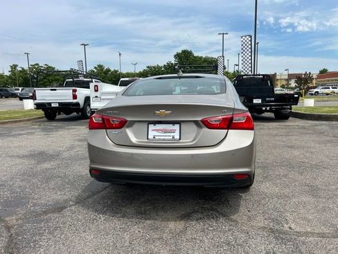 Used 2024 Chevrolet Malibu LT FWD image 4