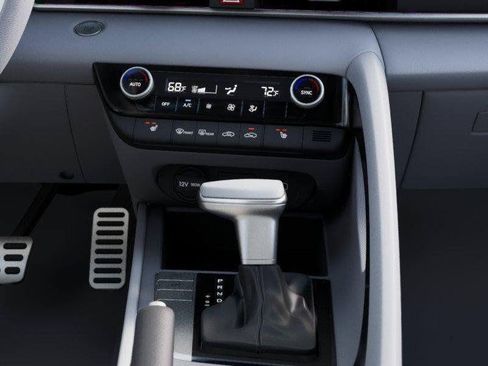 New 2026 Hyundai Elantra Sport FWD image 16
