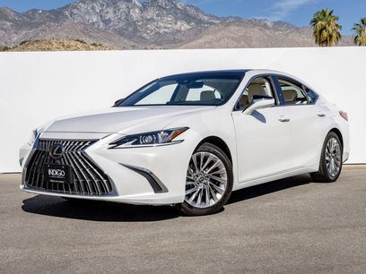 Used 2022 Lexus ES 350 w/ Accessory Package 2
