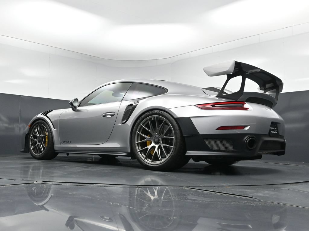 Used 2018 Porsche 911 GT2 RS RWD image 23