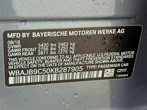 Used 2019 BMW M550i xDrive AWD/4WD image 36