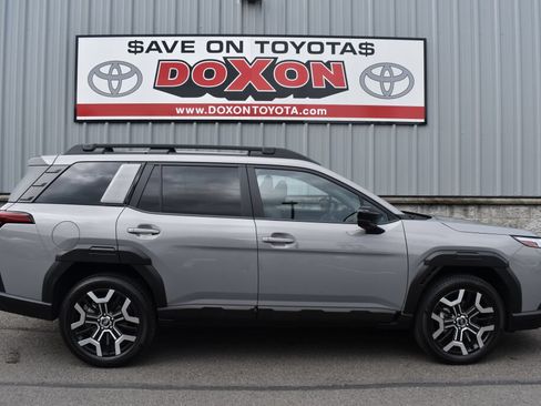 Used 2026 Subaru Outback Touring XT AWD/4WD image 8
