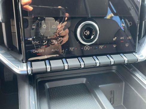 New 2026 GMC Acadia Elevation w/ Elevation Premium Package image 15