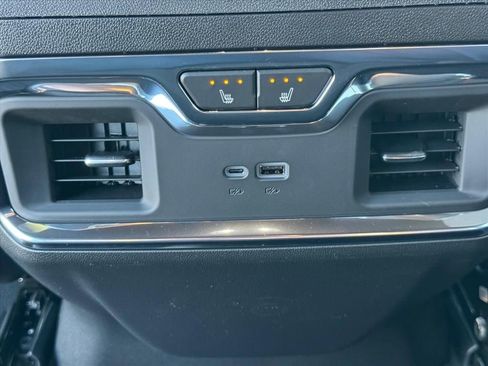 New 2026 Chevrolet Silverado 1500 High Country AWD/4WD image 10
